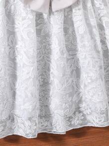 SHEIN Chicas Vestido con lazo delantero de malla con bordado - Gris Claro - Ver 4