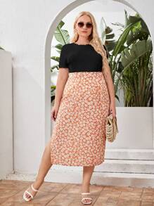 Modelyn 大碼木耳邊羅紋針織素色T恤