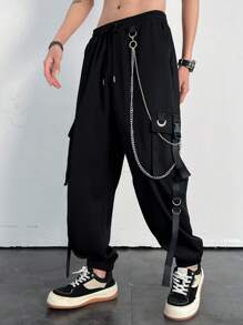 Manfinity EMRG Men Chain Detail Flap Pocket Side Cargo Trousers - Black - View 4