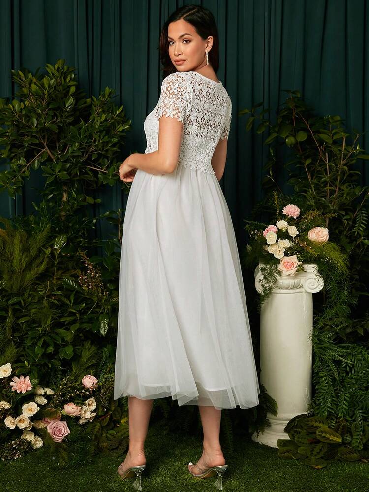 SHEIN Maternity Guipure Lace Top & Mesh Overlay Cami Dress - White - View 2