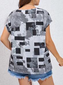 SHEIN LUNE 大碼幾何印花蝙蝠袖襯衫 - 灰色 - 查看 2