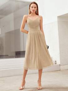 MOTF PREMIUM PLEATED OVERLAY DRESS