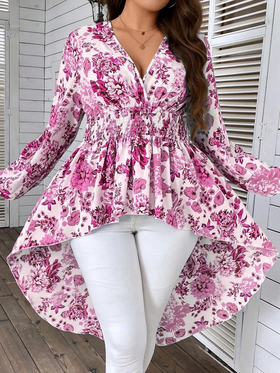 SHEIN Clasi 加大花卉印花高低下摆衬衫荷叶边上衣 - 粉色 - 查看 1