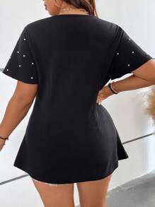 SHEIN Clasi 大碼珍珠串珠前打結深V領T恤 - 黑色 - 查看 2