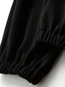 Manfinity LEGND Men Letter Graphic Tee & Joggers - Black - View 9