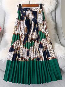 SHEIN Clasi Plus Chain Print Pleated Skirt - Green - View 1