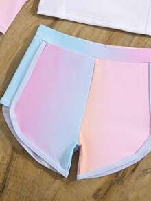 年轻女孩渐变色字母图案插肩袖比基尼夏季海滩装