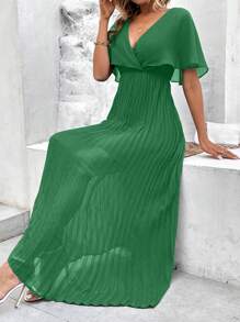 SHEIN Clasi Plunge Neck Batwing Sleeve Pleated Dress - Green - View 4