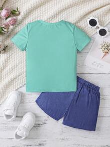 Tricou și pantaloni scurți cu grafic pentru fete mici și curcubeu