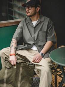 Hombres Camisa unicolor con parche de bolsillo - Gris - Ver 1