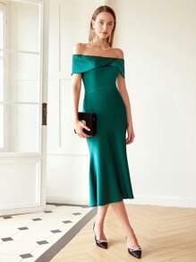 MOTF PREMIUM 一字肩中長連衣裙 - 墨綠色 - 查看 7