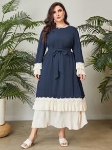 Al Najma Đầm Plus Size Thắt lưng Xếp li phân lớp Khối Màu Khiêm tốn - Màu xanh hải quân - Xem 4