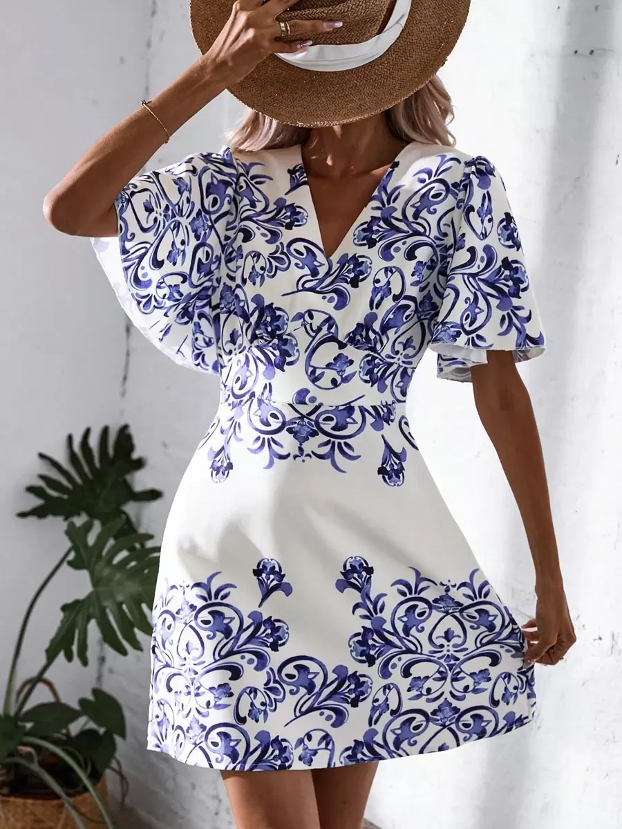 GENKIRA Floral Print Butterfly Sleeve Dress - Blue and White - View 1