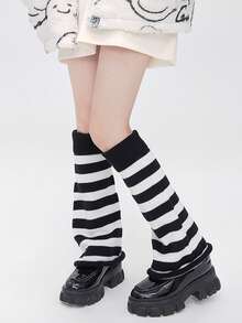 1pair Women Striped Pattern Fashionable Leg Warmers For Daily Decoration - Black and White - View 1