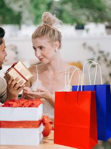 TIMBLESSING 4入組紙質禮品包裝袋素色派對禮品袋 - 紅色 - 查看 2