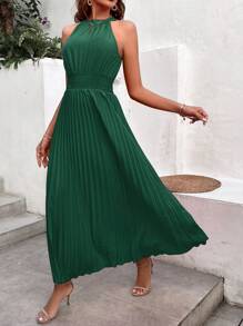 Chiquease Solid Pleated Hem Halter Dress - Dark Green - View 6