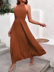 Chiquease Robe ras-du-cou unicolore plissé