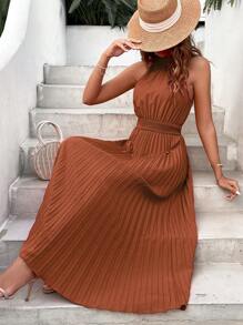 Chiquease Robe ras-du-cou unicolore plissé