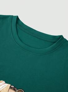 Manfinity Hypemode 男士熊和字母圖案T恤 - 墨綠色 - 查看 4