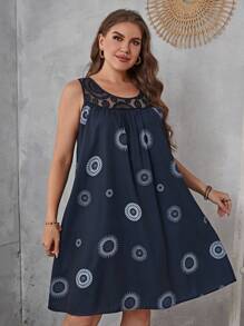 EMERY ROSE 大碼曼陀羅印花蕾絲拼接背心洋裝 - 藏蓝色 - 查看 3