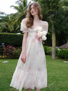 Vestido con estampado floral de manga farol