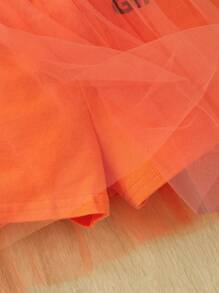 SHEIN Baby Girl Letter Graphic Cami Top & Mesh Overlay Shorts - Orange - View 5