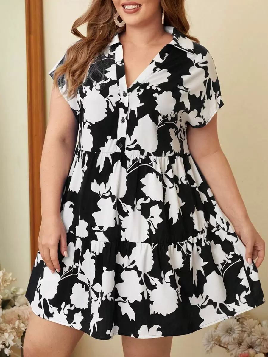 SHEIN VCAY 大碼滿版印花蝙蝠袖荷葉邊娃娃裙 - 黑與白 - 查看 1