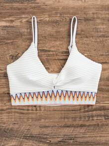 SHEIN Swim 鋸齒紋拼接織帶前扭結吊帶比基尼泳裝上衣 - 米色 - 查看 6