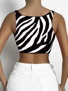 Zolique Zebra Striped Pattern Bandana Hem Crop Knit Top - Black and White - View 2