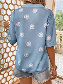 EMERY ROSE Blusa con estampado de diente de león de hombros caídos de cuello notch