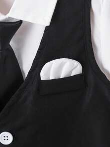 SHEIN 男小童前紐扣二合一襯衫和短褲不附帶系帶 - 黑與白 - 查看 4