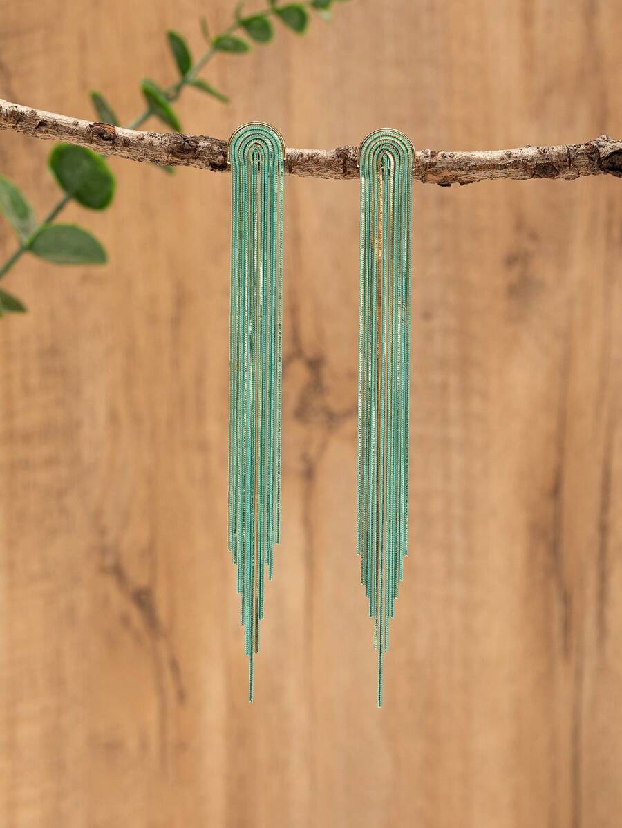 1 par de aretes de borlas de cadena de cobre hechos a mano, con diferentes formas y colores, patrón aleatorio, color y posición
