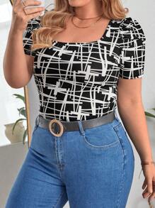 SHEIN Clasi Camiseta de cuello cuadrado con estampado geométrico para tallas grandes, ideal para el verano - Blanco - Ver 3