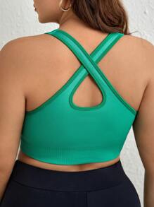 Plus Ruched Sports Bra - Green - View 2