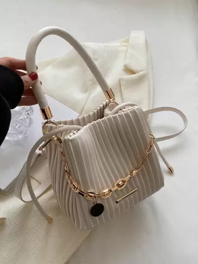 CONTAINEVERY 輕便商務休閒迷你水桶包鏈條裝飾 PU 褶皺適合青少年女孩女大學生、菜鳥和白領非常適合辦公室、大學、工作、商務、通勤、戶外、旅行、郊遊