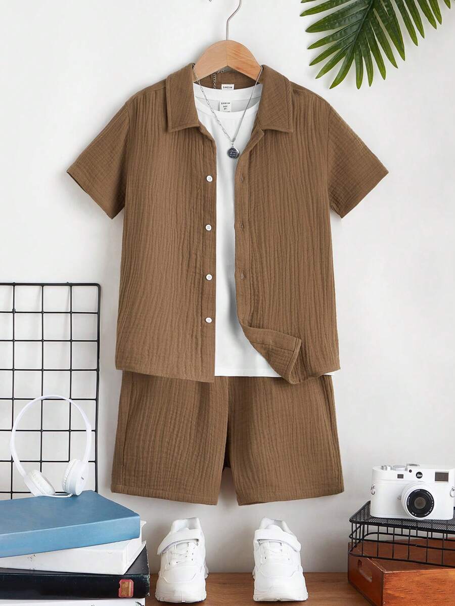 SHEIN 男孩素色前紐扣襯衫和短褲和T恤 - 彩色 - 查看 1