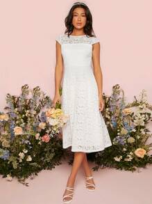 SHEIN Belle Solid Lace Overlay Backless Wedding Dress - White - View 6