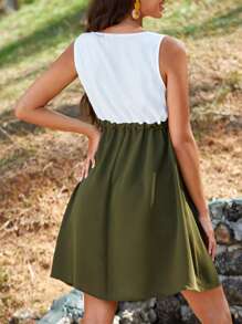 SHEIN Maternity Two Tone Drawstring Waist Dress - Army Green - View 2