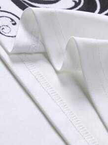 Manfinity AFTRDRK Áo thun có cổ Nam Nút Khối Màu Hoa Giải trí - Đen và trắng - Xem 5