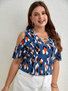 SHEIN Frenchy Plus Allover Print Cold Shoulder Cut Out Front Blouse - Multicolor - View 5