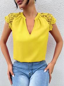 SHEIN Clasi 拼接水溶蕾絲插肩袖缺口領襯衫 - 黃色 - 查看 1