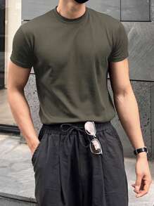 DAZY Men Cotton Solid Round Neck Tee - Army Green - View 5