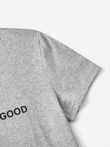 Mulvari 夏日爱心和标语图案 T 恤 YES, - 灰色 - 查看 7