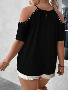 SHEIN LUNE 大碼珍珠串珠挖肩鏤空T恤 - 黑色 - 查看 2