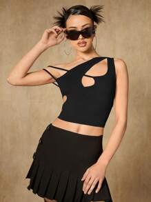 SHEIN ICON Solid Asymmetrical Neck Cut Out Crop Top - Black - View 4