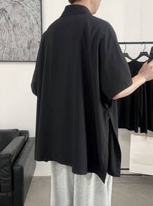 Manfinity Hypemode Men Solid Split Side Button Front Shirt - Black - View 2