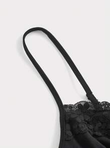 SHEIN MOD Contrast Lace Slim Fit Black Cami Top - Black - View 3