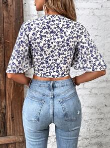 Breezaya 碎花蝴蝶袖前打結短款襯衫 - 白色 - 查看 2