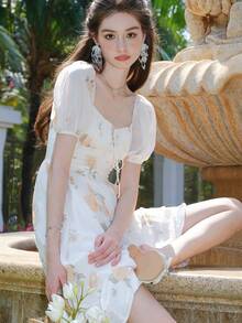 Floral Print Puff Sleeve Ruched Bust Dress - Beige - View 4