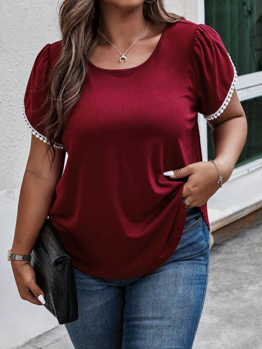 SHEIN LUNE 大碼蕾絲拼接花瓣袖T恤 - 酒紅色 - 查看 1